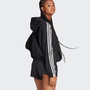 women’s a brand new  classic adidas jacket size M